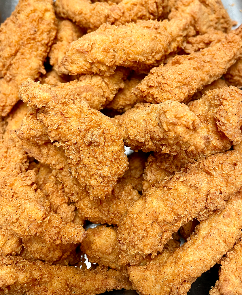 https://www.theherbivorousbutcher.com/cdn/shop/files/Friedchicken1.2023-2_5b497eca-752b-4d1d-9c7b-2a9abb5f7dbf_1024x1024.png?v=1697223739